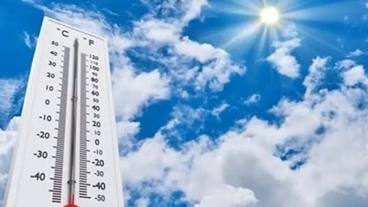 توقعات بارتفاع درجات الحرارة واضطراب حركة الملاحة في البحر الأحمر خلال يوم الثلاثاء